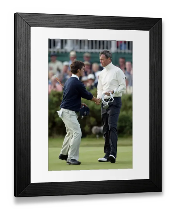 Framed Print : Gary Wolstenholme Beats Casey Wittenberg Framed Print : Gary Wolstenholme Beats Casey Wittenberg