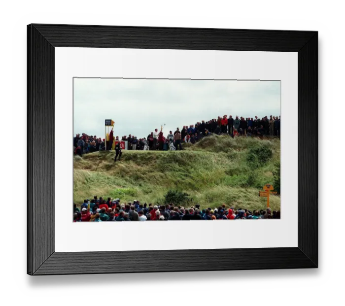 Framed Print : 11th Tee With Crowd