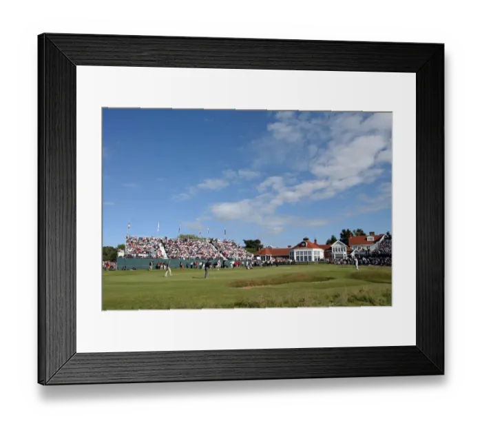 Framed Print : The 18th Green