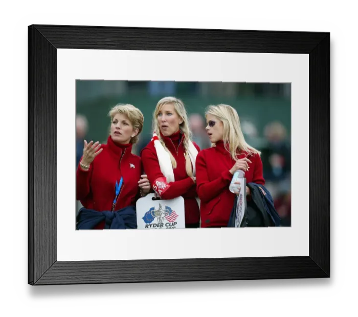 Framed Print : Usa Players Wives Framed Print : Usa Players Wives