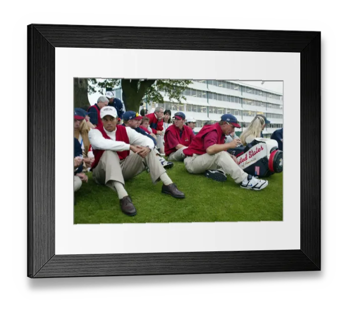 Framed Print : Tiger Woods Framed Print : Tiger Woods