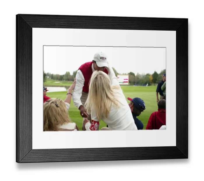 Framed Print : Tiger Woods & Elin Nordegren Framed Print : Tiger Woods & Elin Nordegren