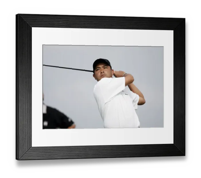 Framed Print : Takashi Kamiyama Framed Print : Takashi Kamiyama
