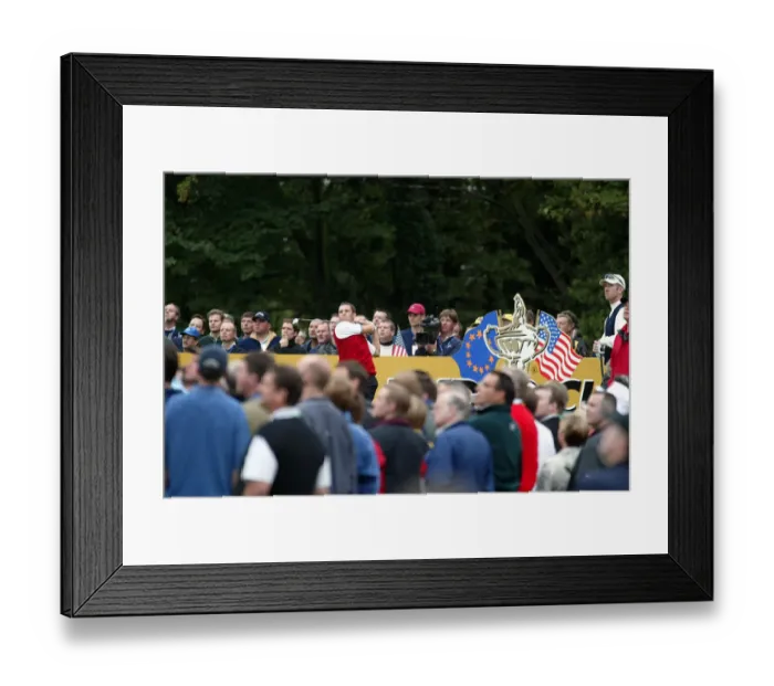 Framed Print : Sergio Garcia Framed Print : Sergio Garcia