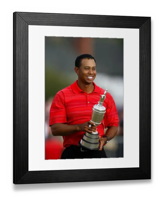 Framed Print : Tiger Woods Framed Print : Tiger Woods