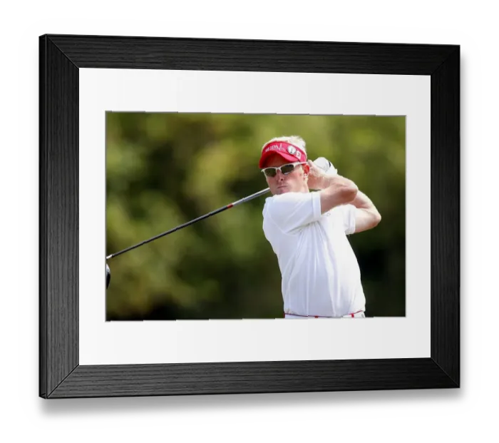 Framed Print : Simon Dyson Framed Print : Simon Dyson