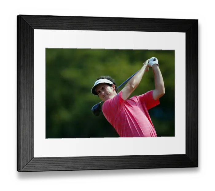 Framed Print : Gonzalo Fernandez-Castano Framed Print : Gonzalo Fernandez-Castano
