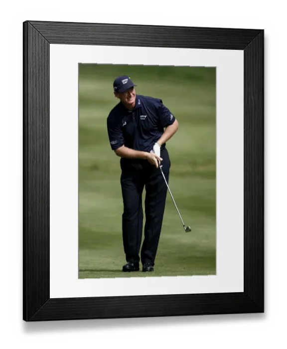 Framed Print : Ernie Els On The The Par 5 12th Framed Print : Ernie Els On The The Par 5 12th