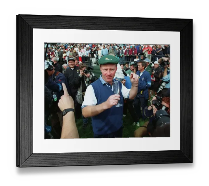 Framed Print : Philip Walton