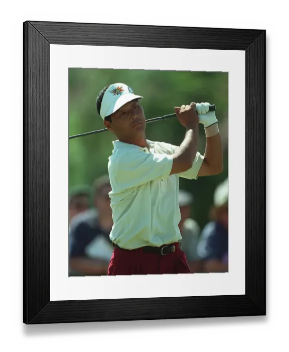 Framed Print : Hajime Meshiai Framed Print : Hajime Meshiai