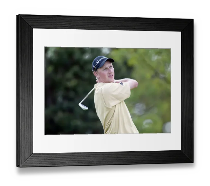 Framed Print : Simon Wakefield Framed Print : Simon Wakefield