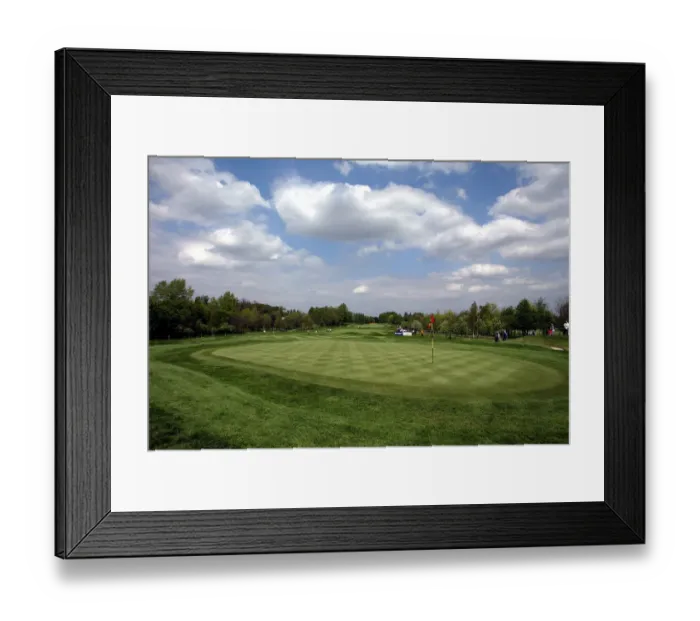 Framed Print : 15th Green Framed Print : 15th Green