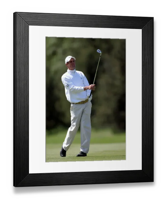 Framed Print : Mads Vibe-Hastrup Framed Print : Mads Vibe-Hastrup