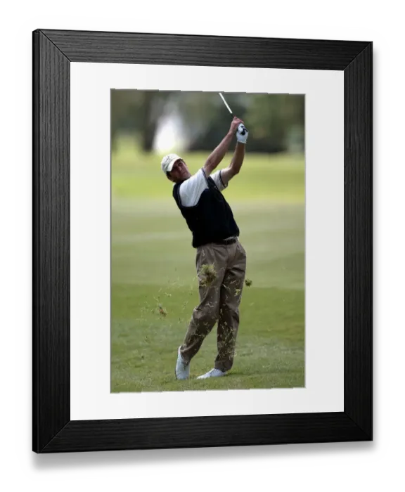 Framed Print : Santiago Luna