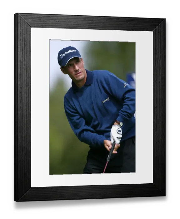Framed Print : Darren Lee Framed Print : Darren Lee