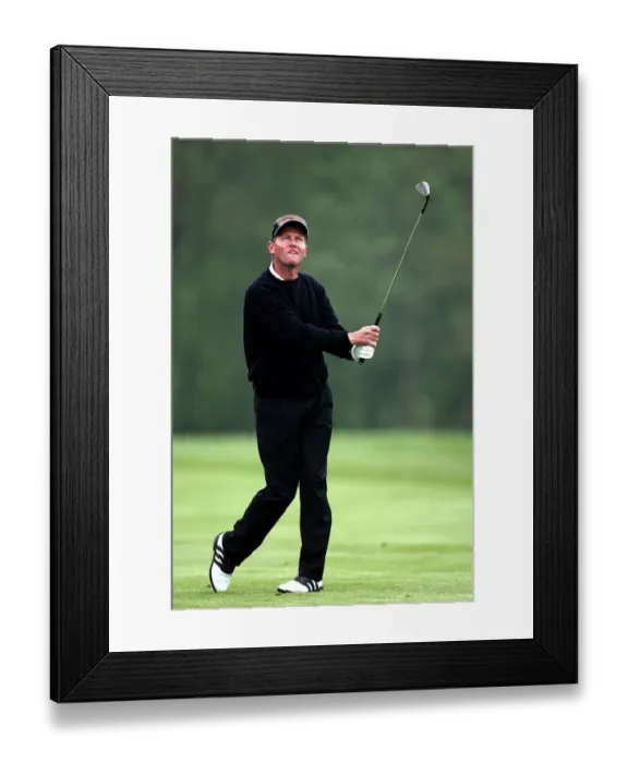 Framed Print : Philip Golding