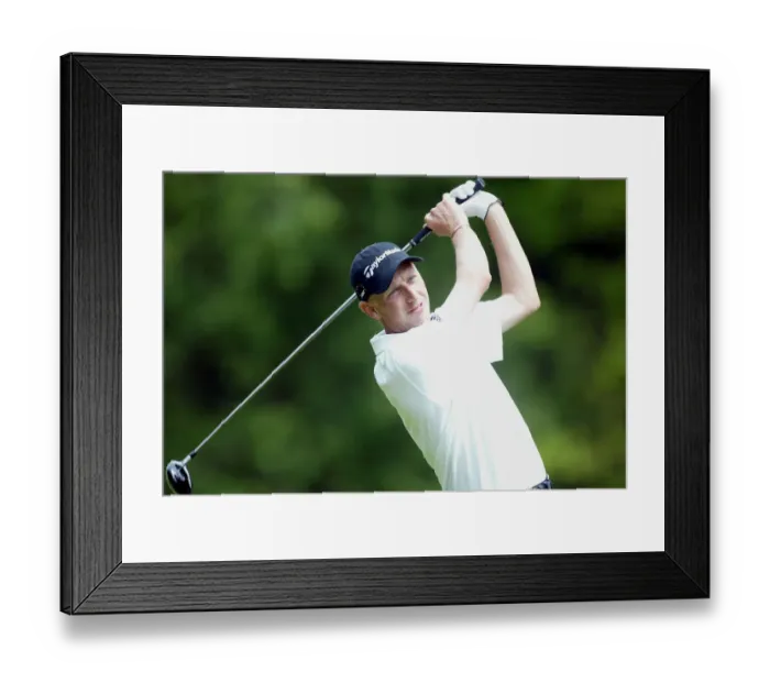 Framed Print : Simon Wakefield Framed Print : Simon Wakefield