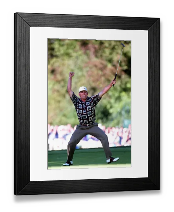 Framed Print : Justin Leonard Celebrates Put Framed Print : Justin Leonard Celebrates Put