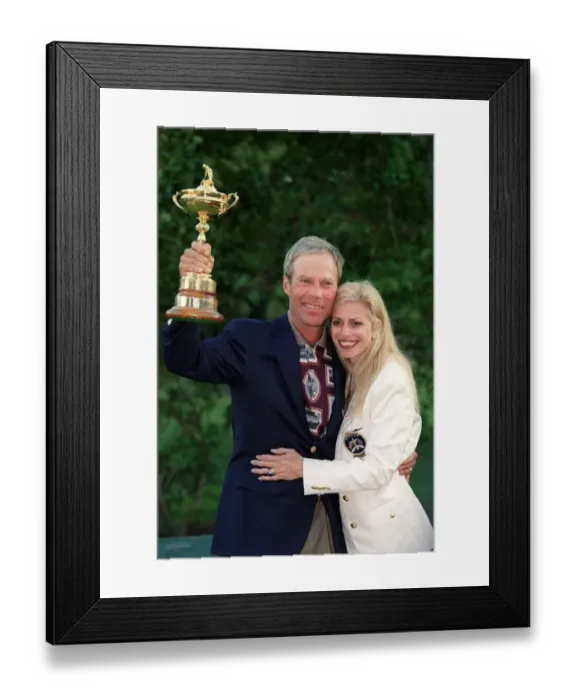 Framed Print : Ben Crenshaw & Wife Framed Print : Ben Crenshaw & Wife