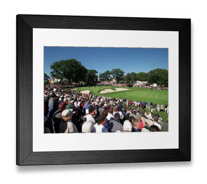 Framed Print : 18th Green, Brookline Cc