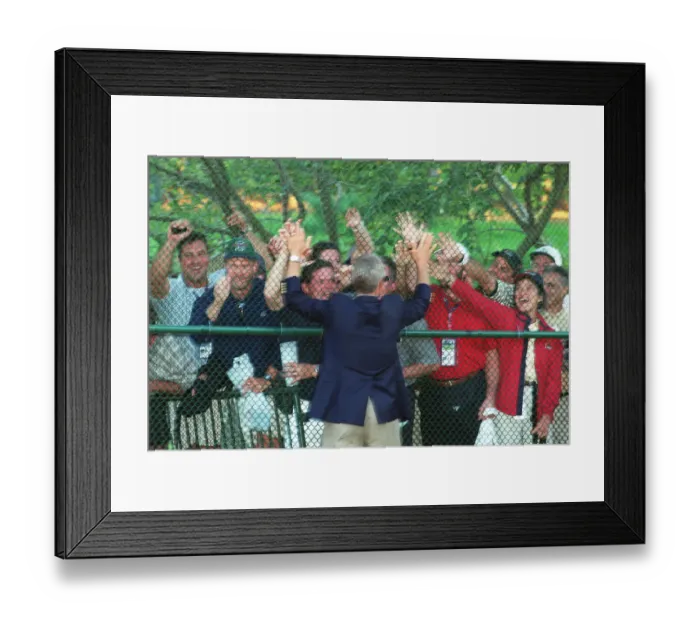 Framed Print : Ben Crenshaw With Fans Framed Print : Ben Crenshaw With Fans