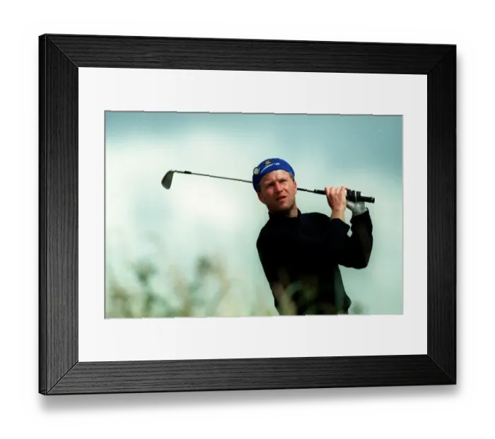 Framed Print : Per-Ulrik Johansson Framed Print : Per-Ulrik Johansson