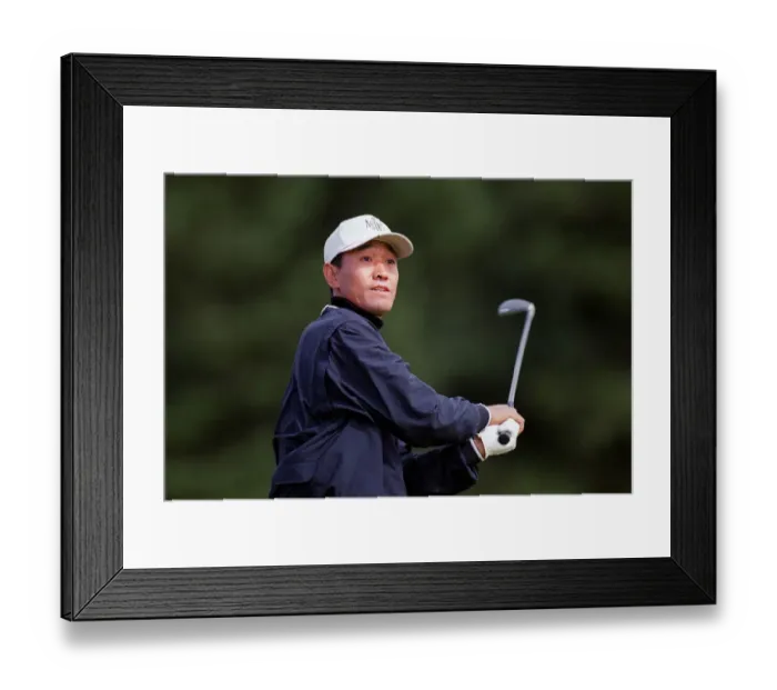 Framed Print : Kim Jong-Duck