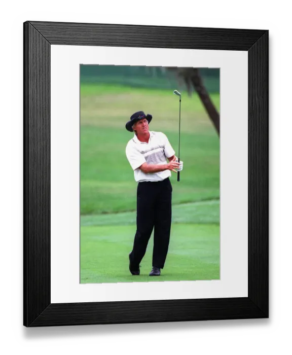 Framed Print : Greg Norman Framed Print : Greg Norman