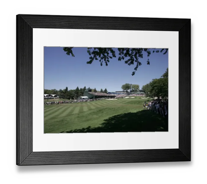 Framed Print : 18th Green Framed Print : 18th Green
