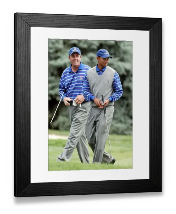 Framed Print : Tiger Woods & Phil Mickleson
