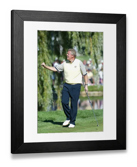 Framed Print : Colin Montgomerie Birdies 16th Framed Print : Colin Montgomerie Birdies 16th
