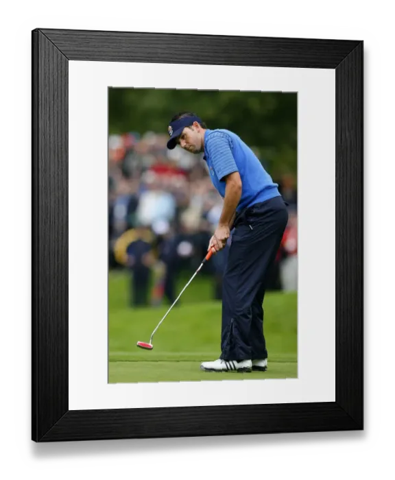 Framed Print : Sergio Garcia Framed Print : Sergio Garcia