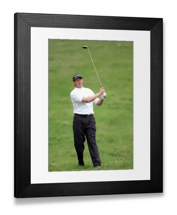 Framed Print : Retief Goosen Framed Print : Retief Goosen