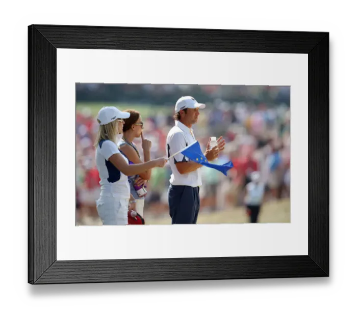 Framed Print : Sergio Garcia Framed Print : Sergio Garcia