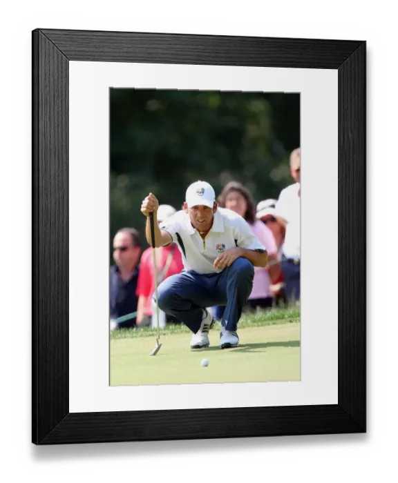 Framed Print : Sergio Garcia Framed Print : Sergio Garcia