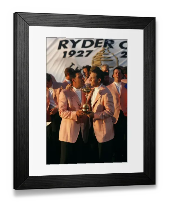 Framed Print : Jose Maria Olazabal & Sergio Garcia Framed Print : Jose Maria Olazabal & Sergio Garcia