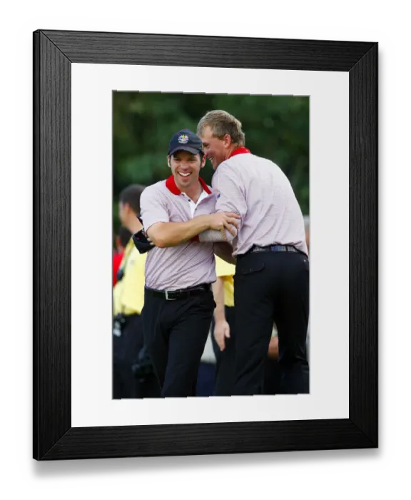 Framed Print : Robert Karlsson & Paul Casey Framed Print : Robert Karlsson & Paul Casey