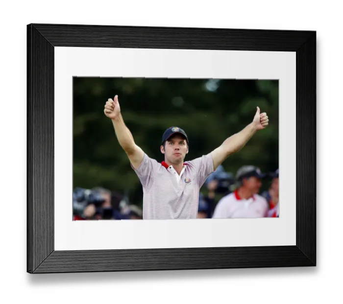 Framed Print : Paul Casey Framed Print : Paul Casey