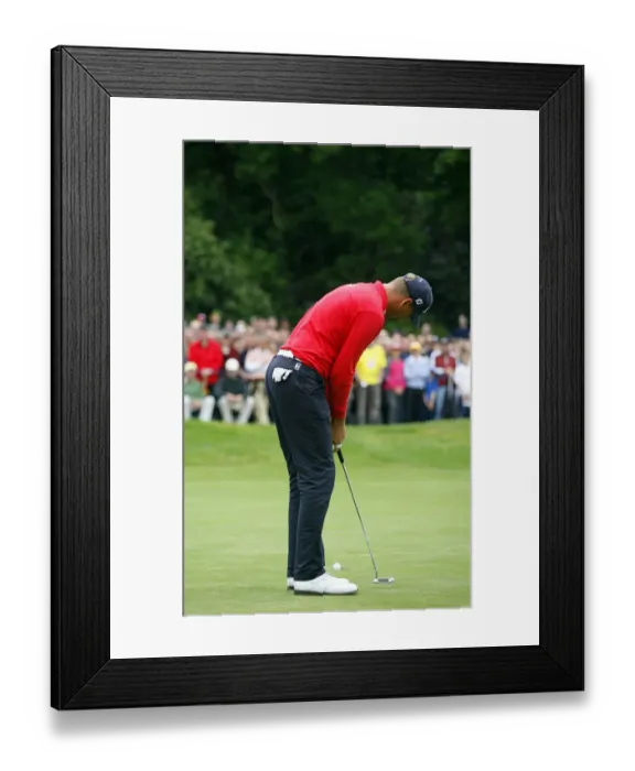 Framed Print : Robert Karlsson Misses Put Framed Print : Robert Karlsson Misses Put
