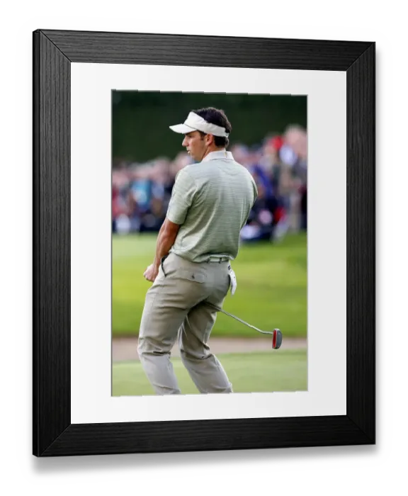 Framed Print : Sergio Garcia