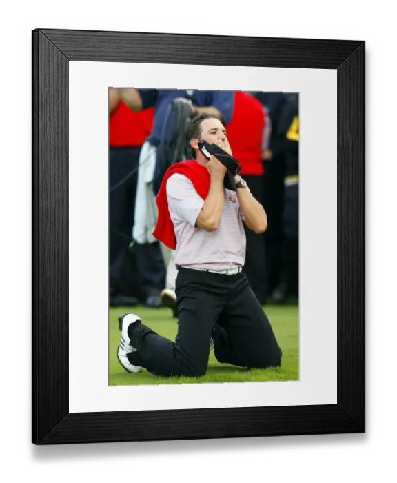 Framed Print : Sergio Garcia Framed Print : Sergio Garcia