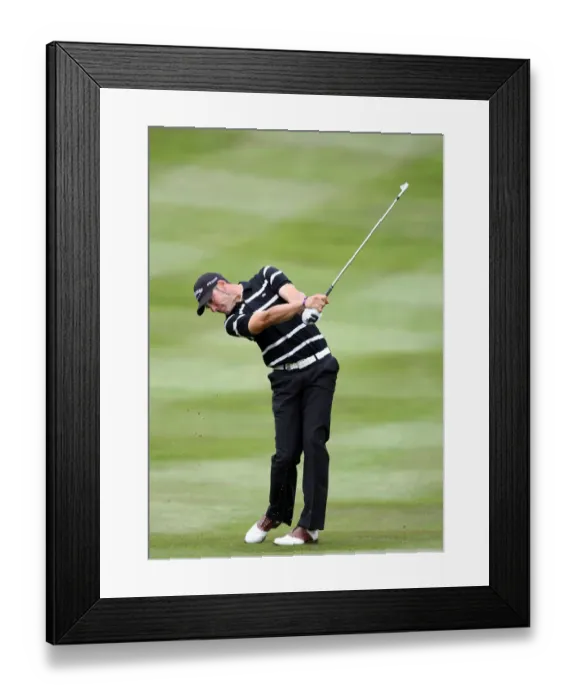 Framed Print : Alvaro Quiros Framed Print : Alvaro Quiros