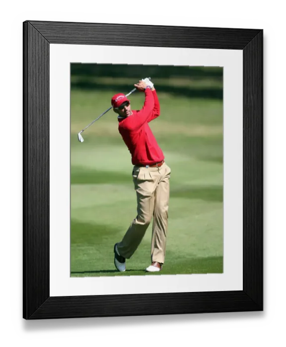 Framed Print : Alvaro Quiros Framed Print : Alvaro Quiros