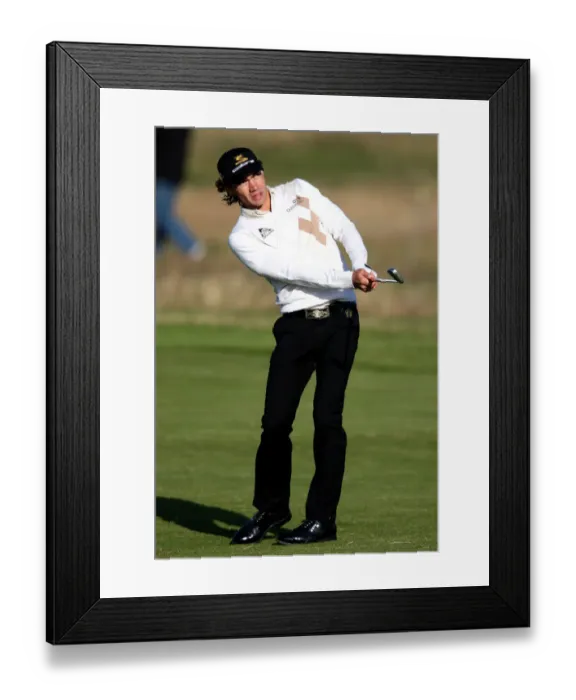 Framed Print : Camilo Villegas