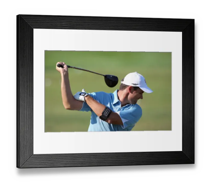 Framed Print : Harringtons One Handed Drive