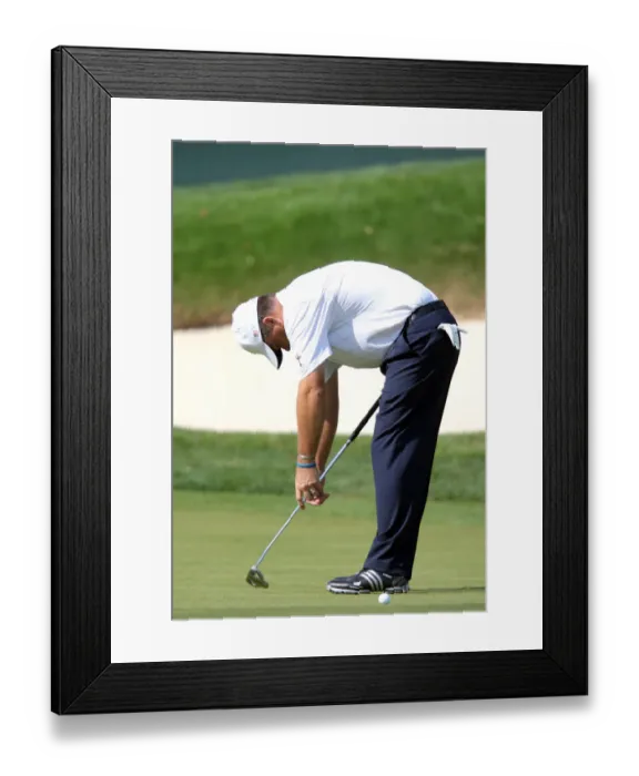 Framed Print : Kenny Perry Misses On The 11th Framed Print : Kenny Perry Misses On The 11th