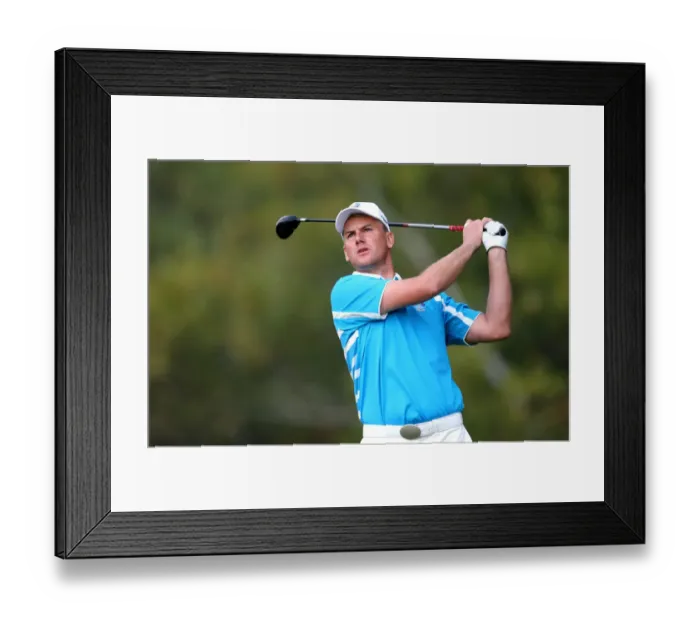 Framed Print : Robert Karlsson