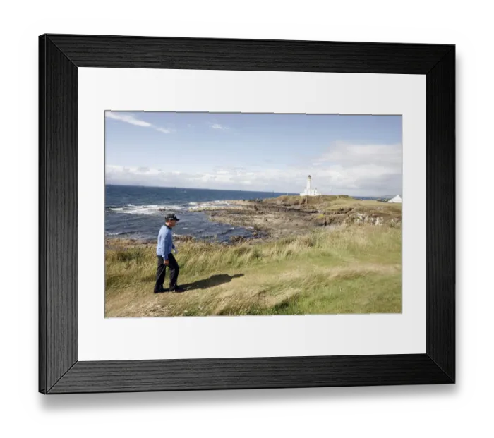 Framed Print : Tom Watson On The 9th Framed Print : Tom Watson On The 9th