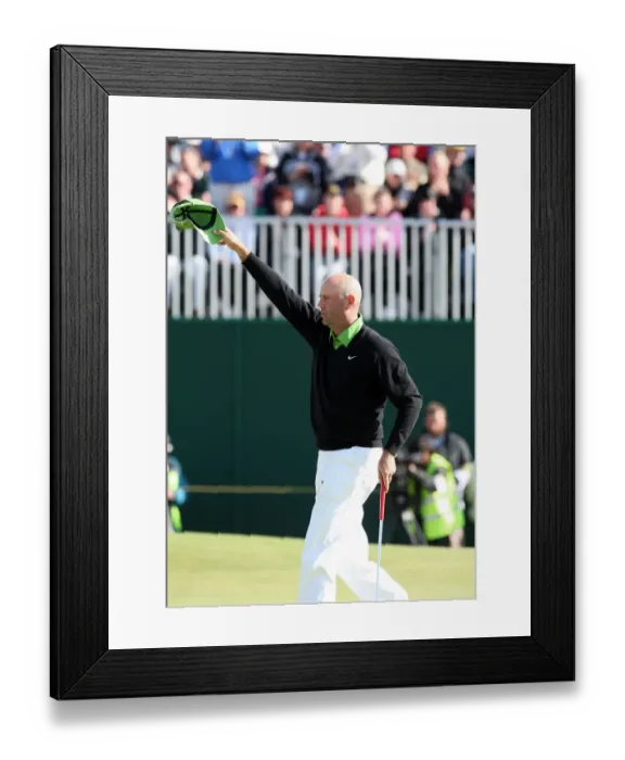 Framed Print : Stewart Cink Sinks Birdie On 18th Framed Print : Stewart Cink Sinks Birdie On 18th