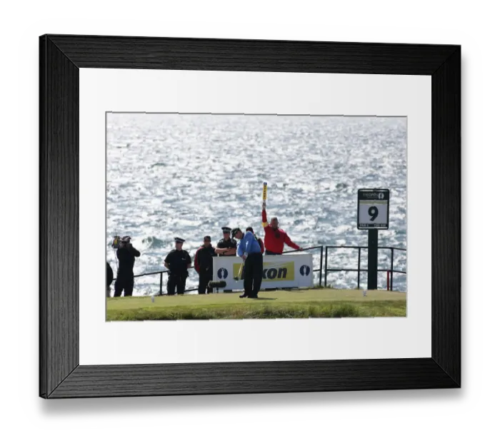Framed Print : Tom Watson On The 9th Hole Framed Print : Tom Watson On The 9th Hole